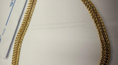 اعتقال مشتبه به بسرقة سلاسل ذهبية من امرأتين في يافا