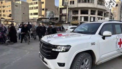 مباشر: اطلاق سراح 7 أسرى إسرائيليين من قطاع غزة