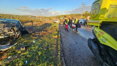 أربع إصابات بينها خطرة بحادث طرق على شارع 465 في منطقة القدس