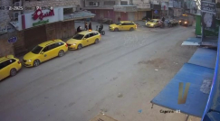 فيديو: مركبة عسكرية إسرائيلية تدهس بسطة خضار في طولكرم