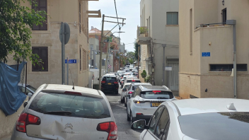يافا: أزمة مرورية خانقة تشهدها منطقة العجمي ومداخل ميناء يافا. 