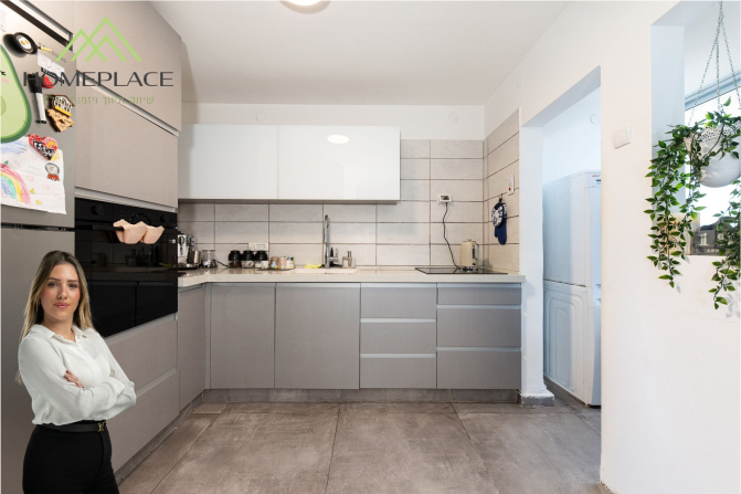 يافا: شقة للبيع في حي يافا "د" مع فرصة مميزة ضمن مشروع إخلاء وبناء 